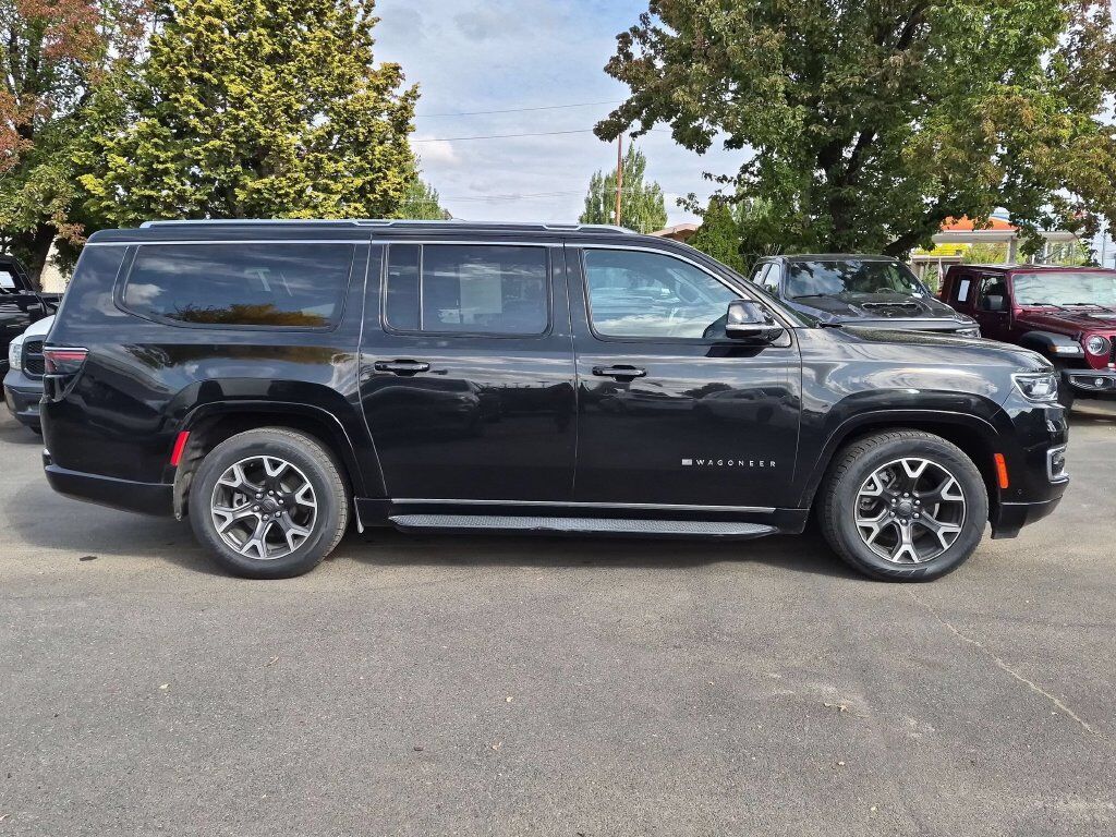 2024 Jeep Wagoneer L Series III Gresham OR