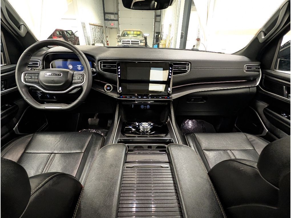 2024 Jeep Wagoneer Series I Bozeman MT