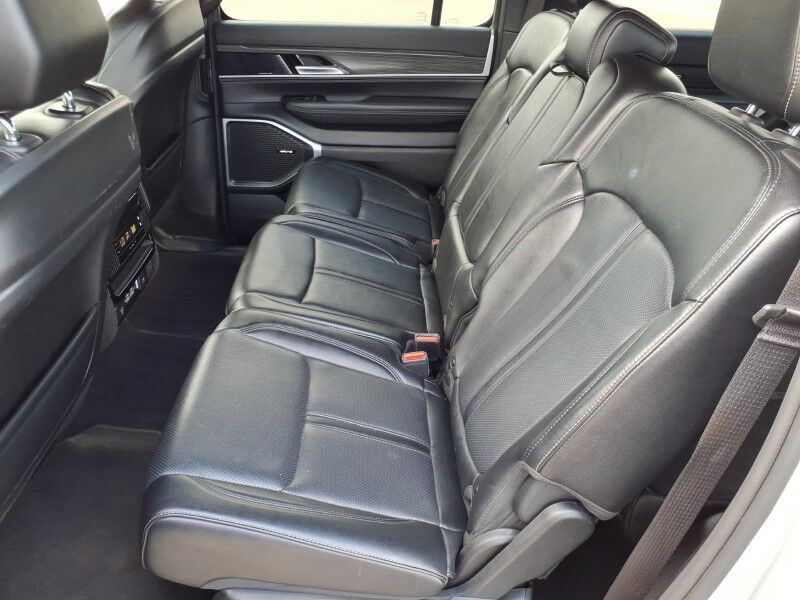2024 Jeep Wagoneer Series II Del Rio TX