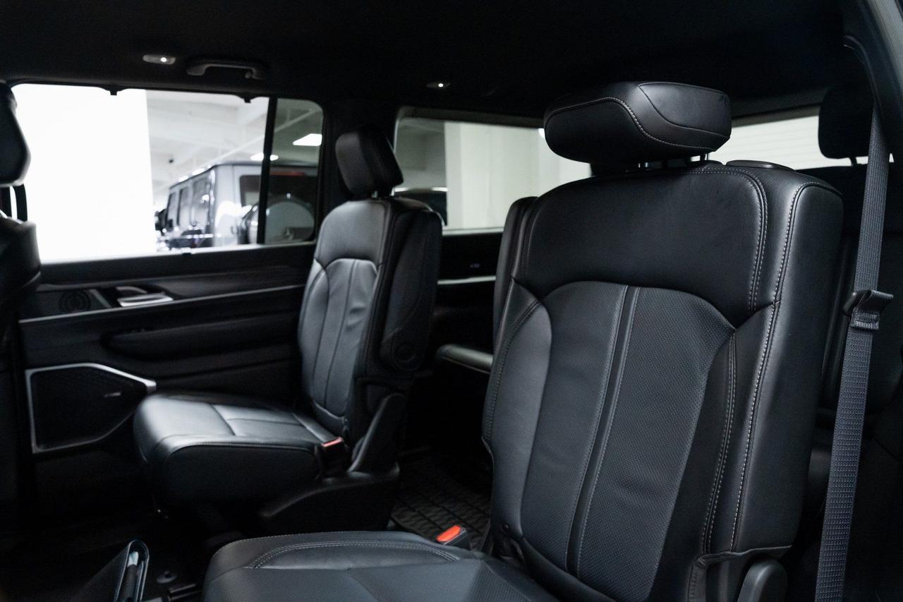 2024 Jeep Wagoneer Series II 1 Owner Head-Up Display Quadra-Lift Air Suspension Portland OR