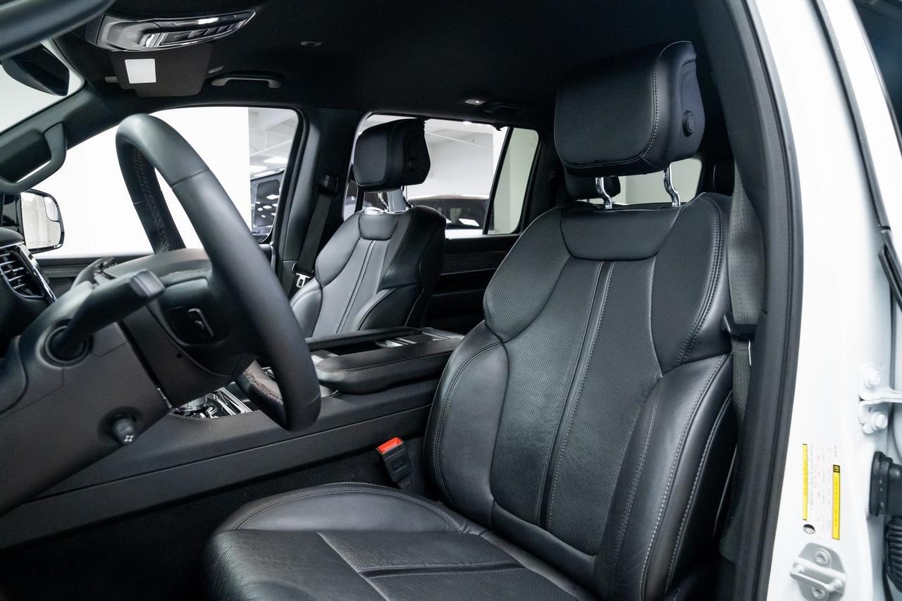 2024 Jeep Wagoneer Series II 1 Owner Head-Up Display Quadra-Lift Air Suspension Portland OR