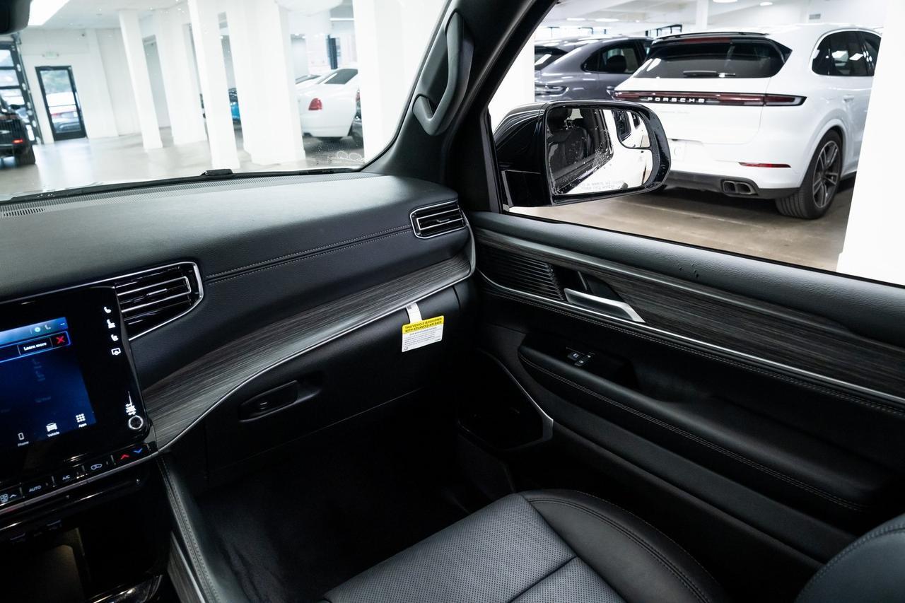 2024 Jeep Wagoneer Series II 1 Owner Head-Up Display Quadra-Lift Air Suspension Portland OR