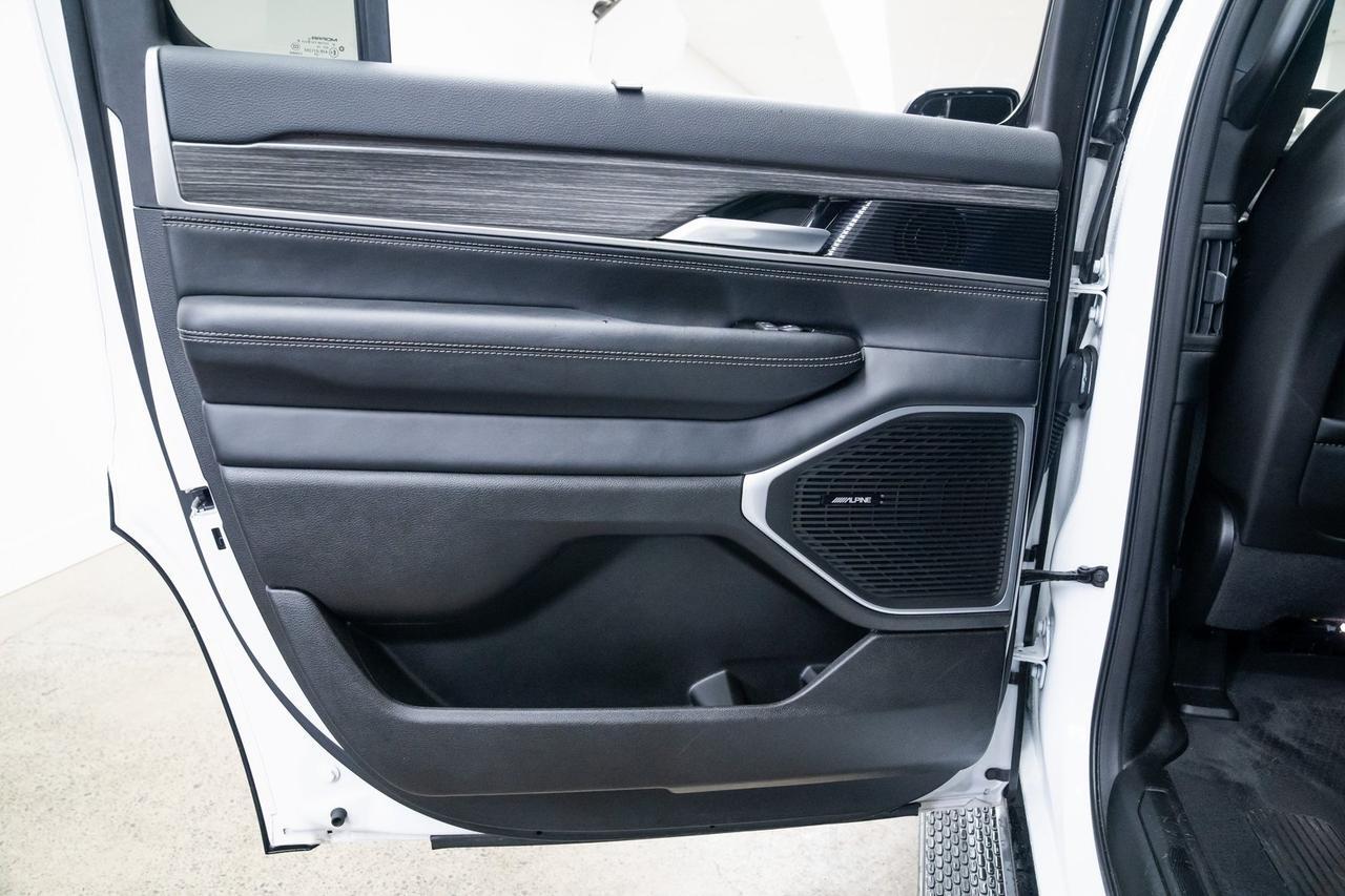 2024 Jeep Wagoneer Series II 1 Owner Head-Up Display Quadra-Lift Air Suspension Portland OR