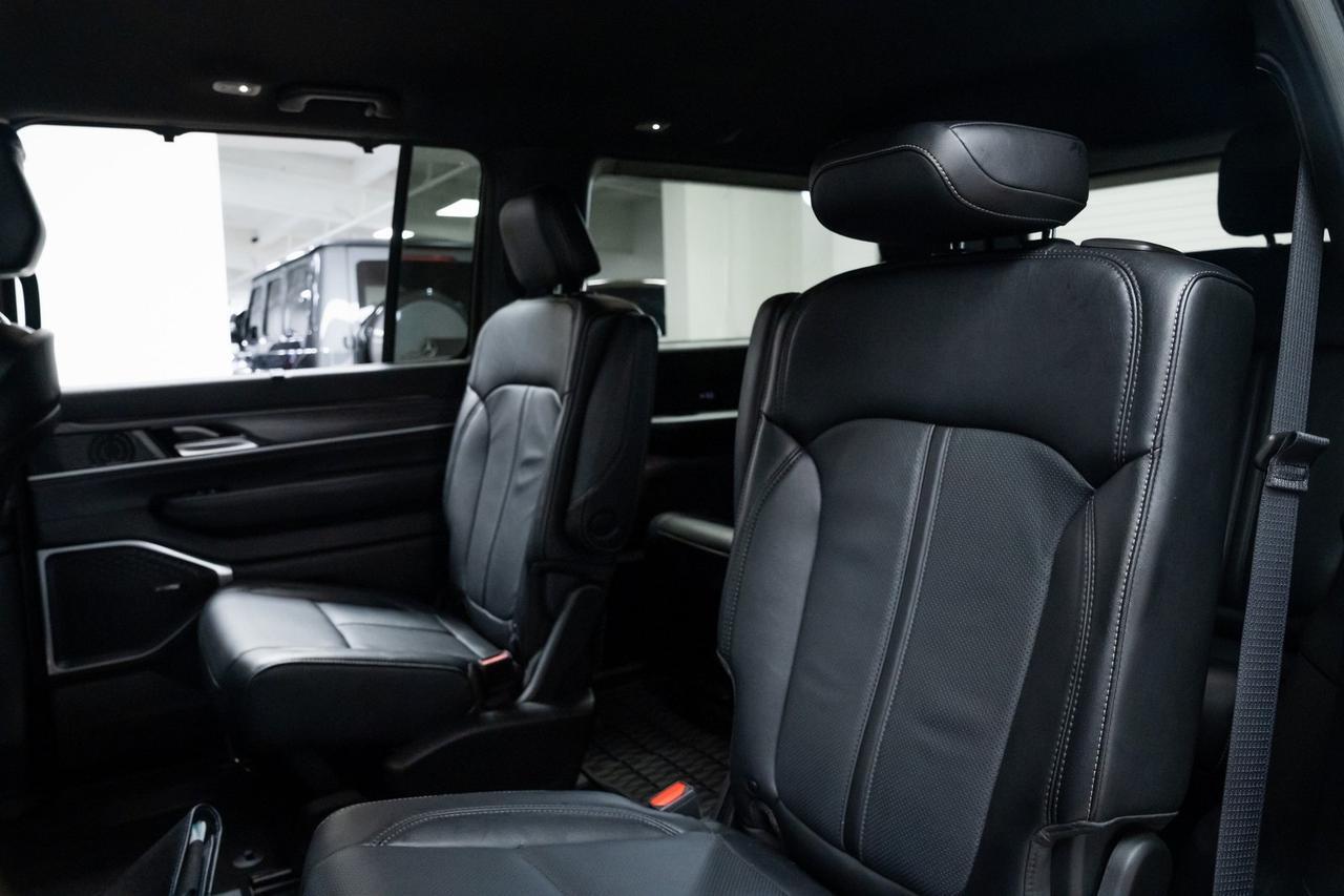 2024 Jeep Wagoneer Series II 1 Owner Head-Up Display Quadra-Lift Air Suspension Portland OR