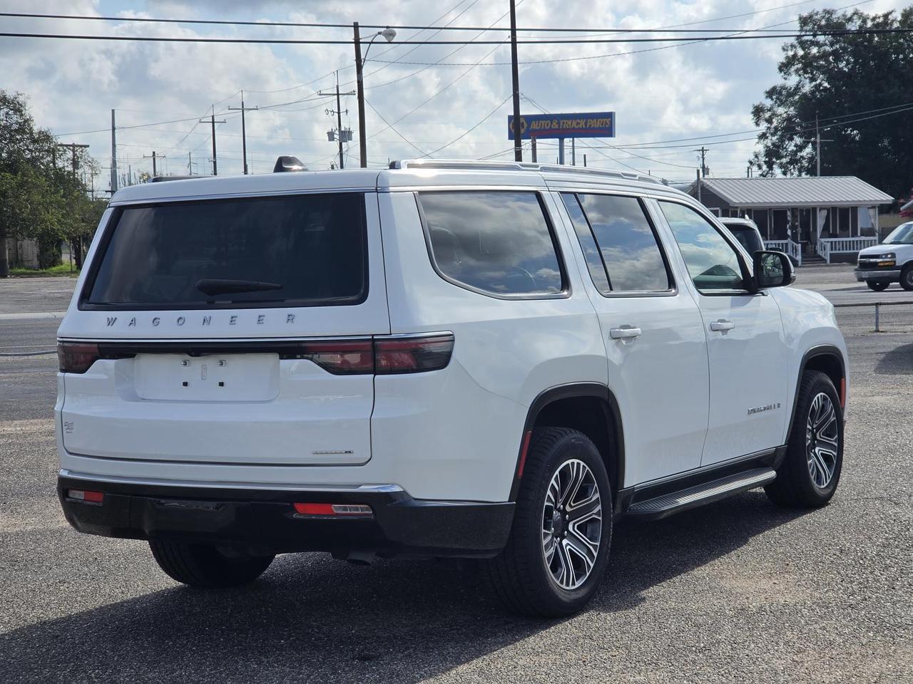 2024 Jeep Wagoneer Series II 4x2