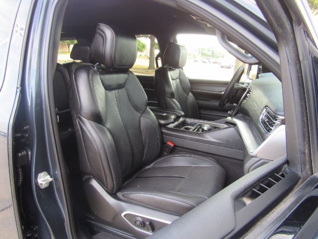 2024 Jeep Wagoneer Series II 4x2 Plano TX