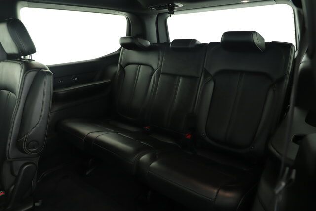 2024 Jeep Wagoneer Series II Carbide New Braunfels TX