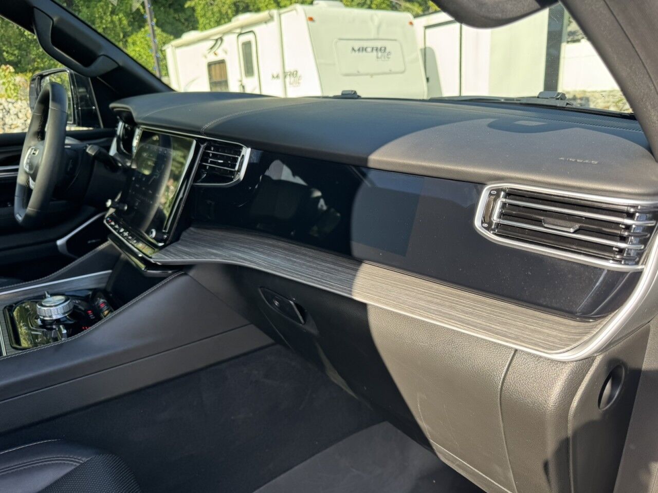 2024 Jeep Wagoneer Series II Charlton MA