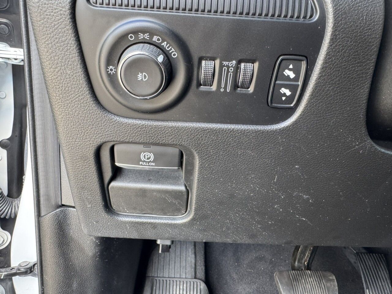 2024 Jeep Wagoneer Series II Charlton MA