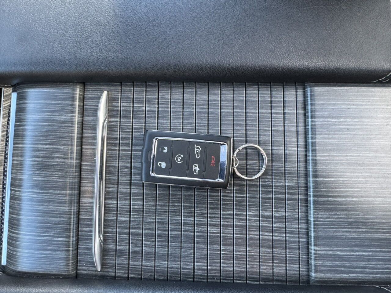 2024 Jeep Wagoneer Series II Charlton MA