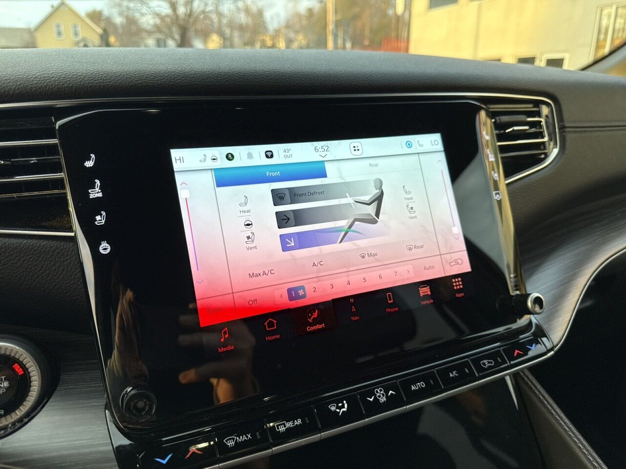 2024 Jeep Wagoneer Series II Fitchburg MA