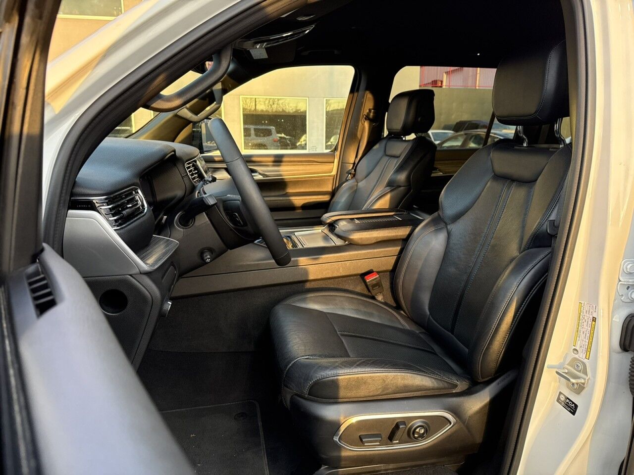 2024 Jeep Wagoneer Series II Fitchburg MA