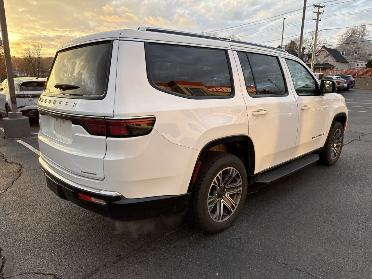 2024 Jeep Wagoneer Series II Fitchburg MA