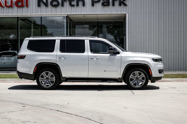 2024 Jeep Wagoneer Series II  Selma TX