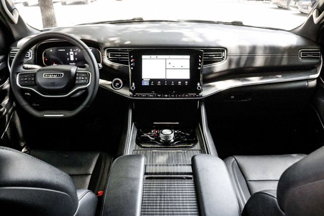 2024 Jeep Wagoneer Series II  Selma TX