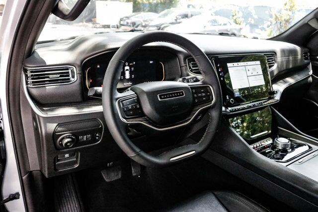 2024 Jeep Wagoneer Series II  Selma TX
