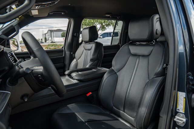 2024 Jeep Wagoneer Series II  Selma TX