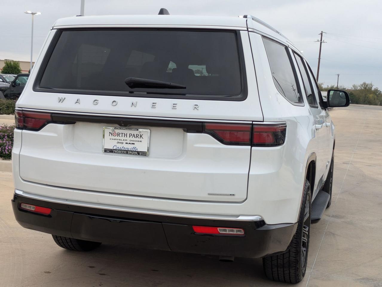 2024 Jeep Wagoneer Series II