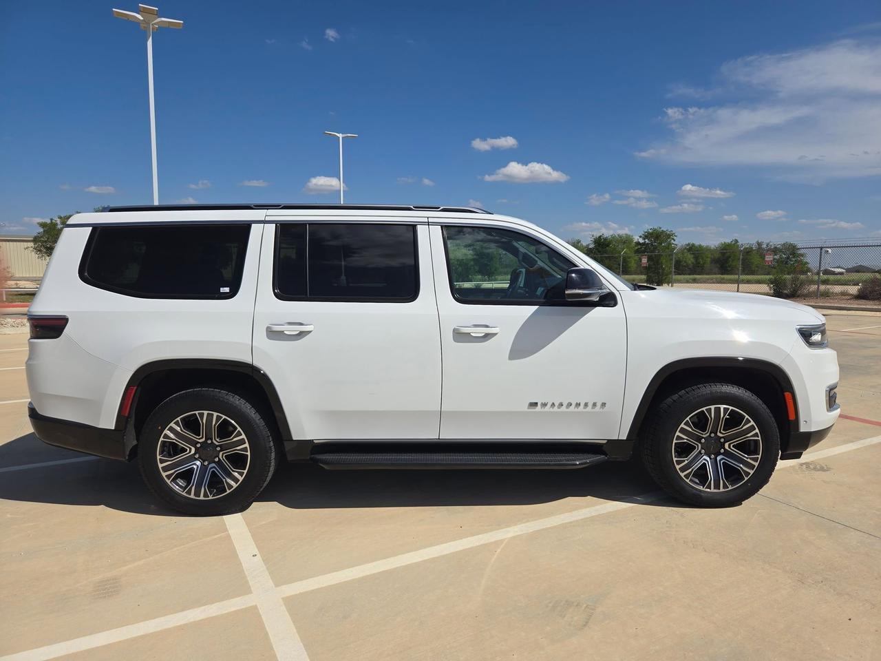 2024 Jeep Wagoneer Series II