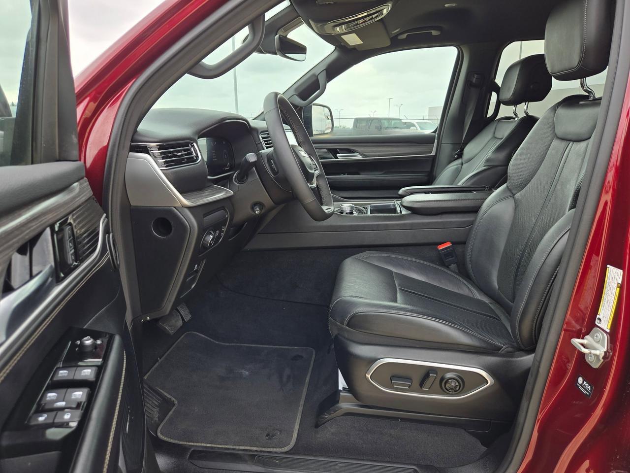 2024 Jeep Wagoneer Series II Castroville TX