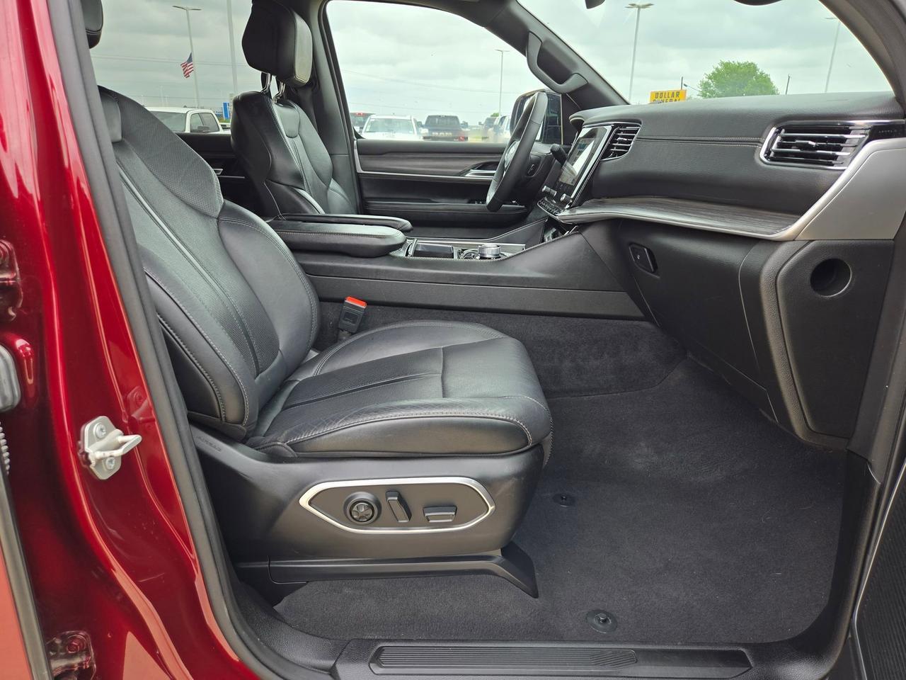 2024 Jeep Wagoneer Series II Castroville TX