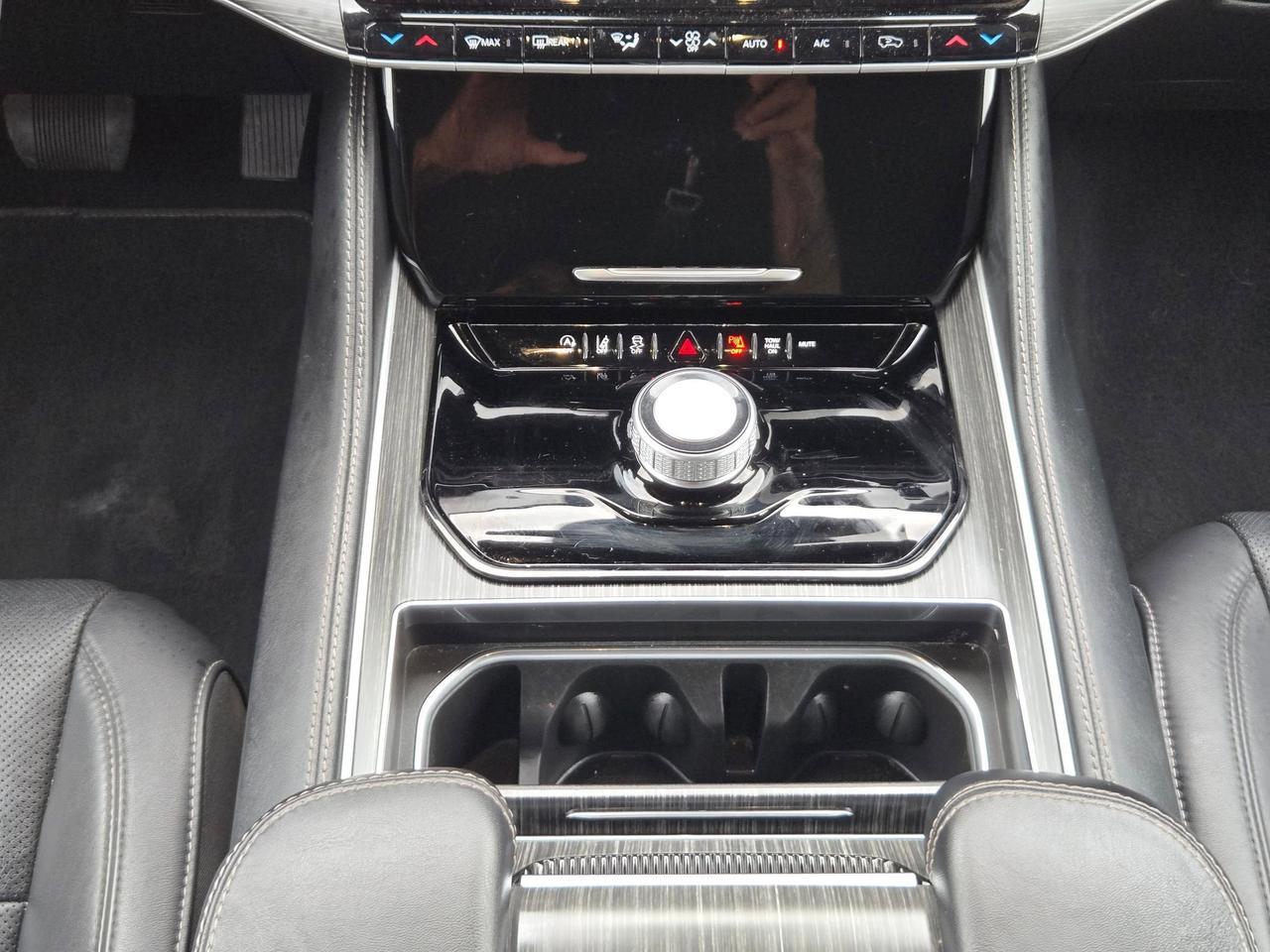 2024 Jeep Wagoneer Series II Castroville TX