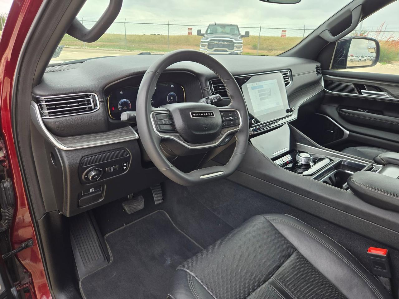 2024 Jeep Wagoneer Series II Castroville TX