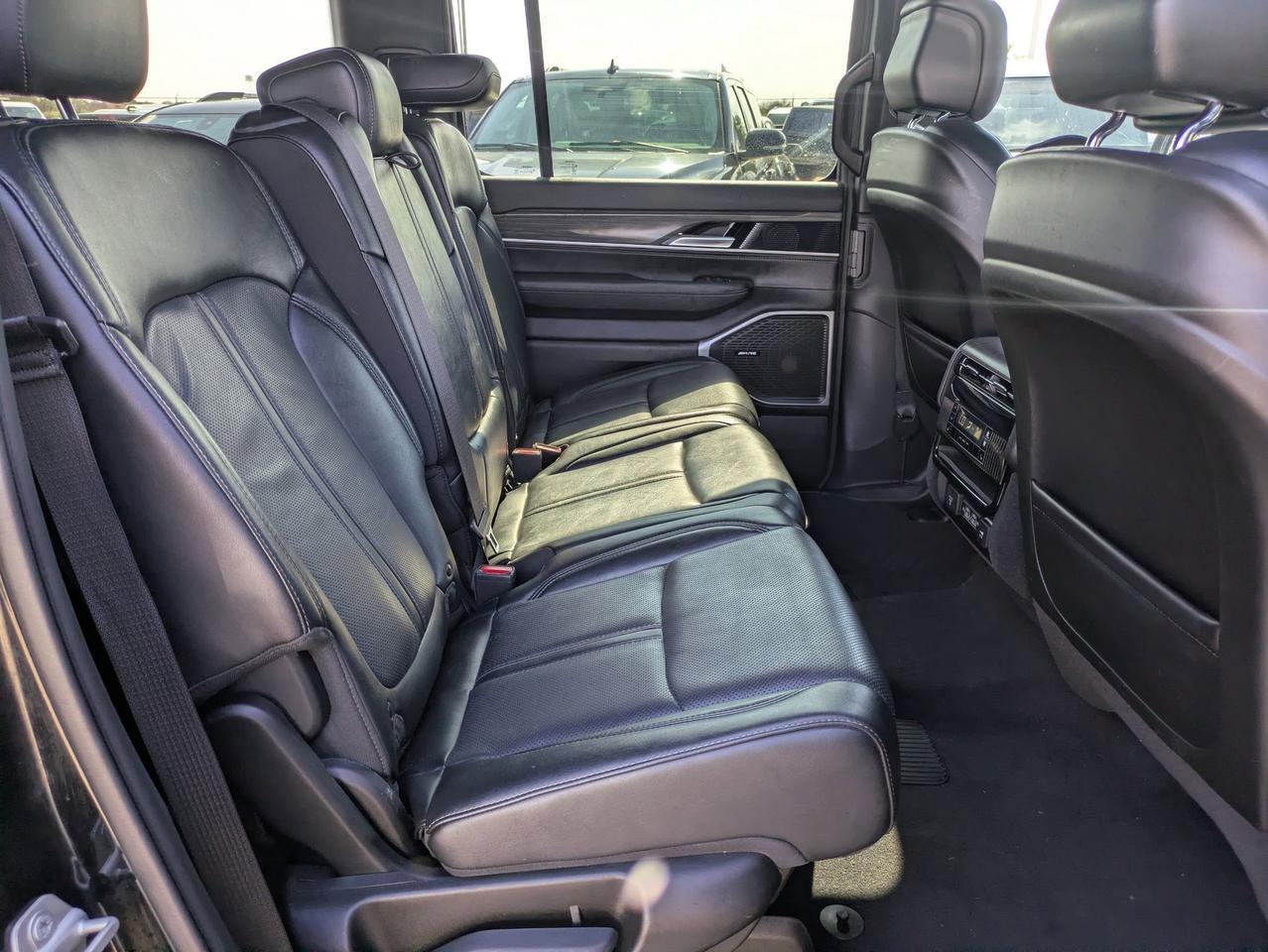 2024 Jeep Wagoneer Series II Castroville TX