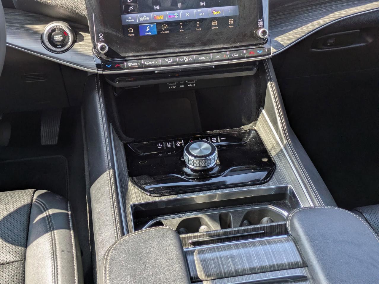 2024 Jeep Wagoneer Series II Castroville TX