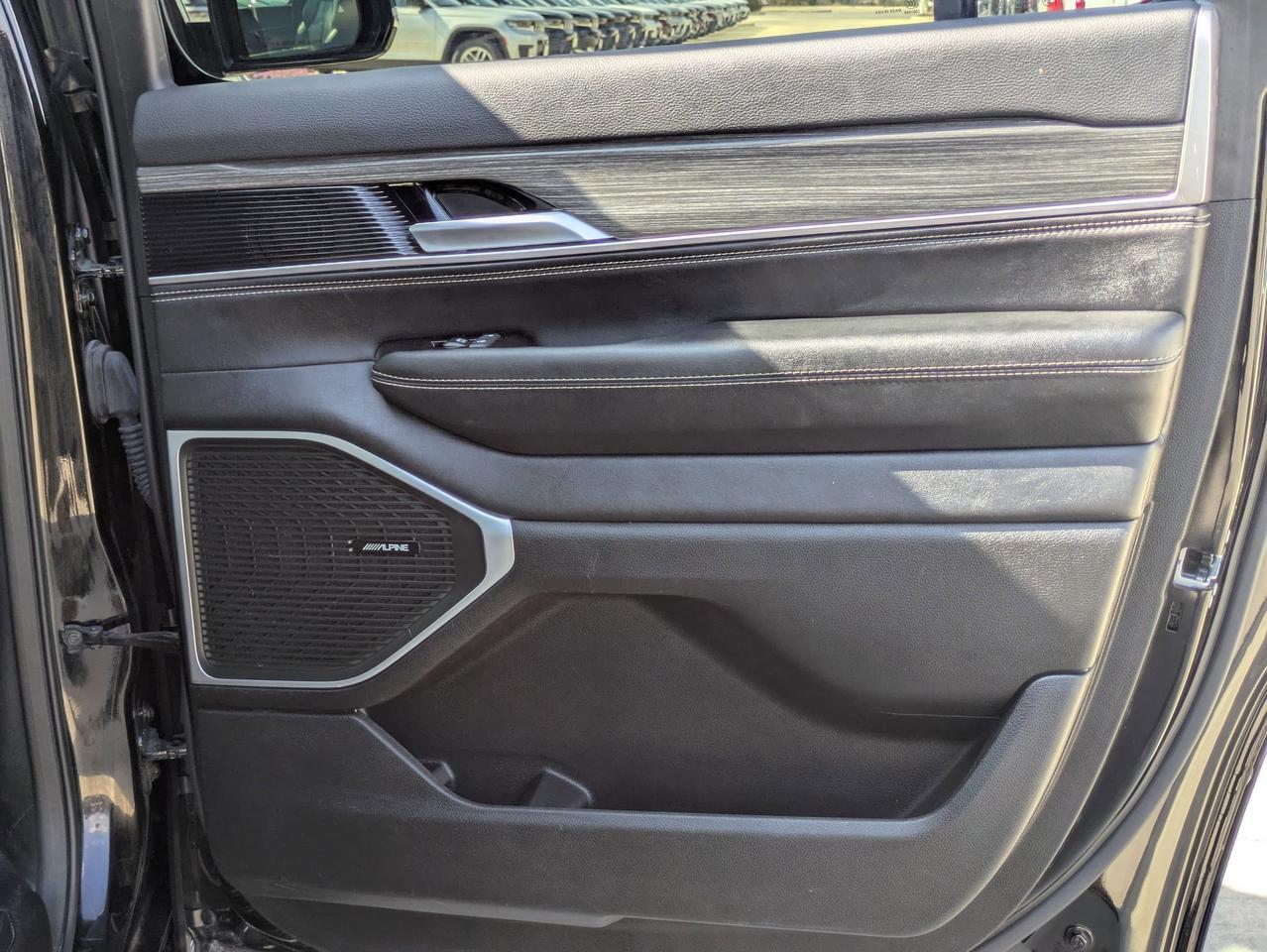 2024 Jeep Wagoneer Series II Castroville TX