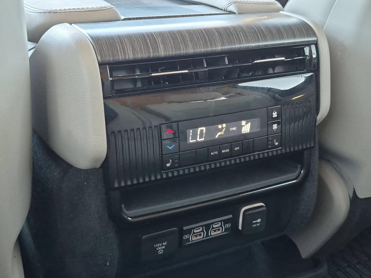 2024 Jeep Wagoneer Series II Castroville TX