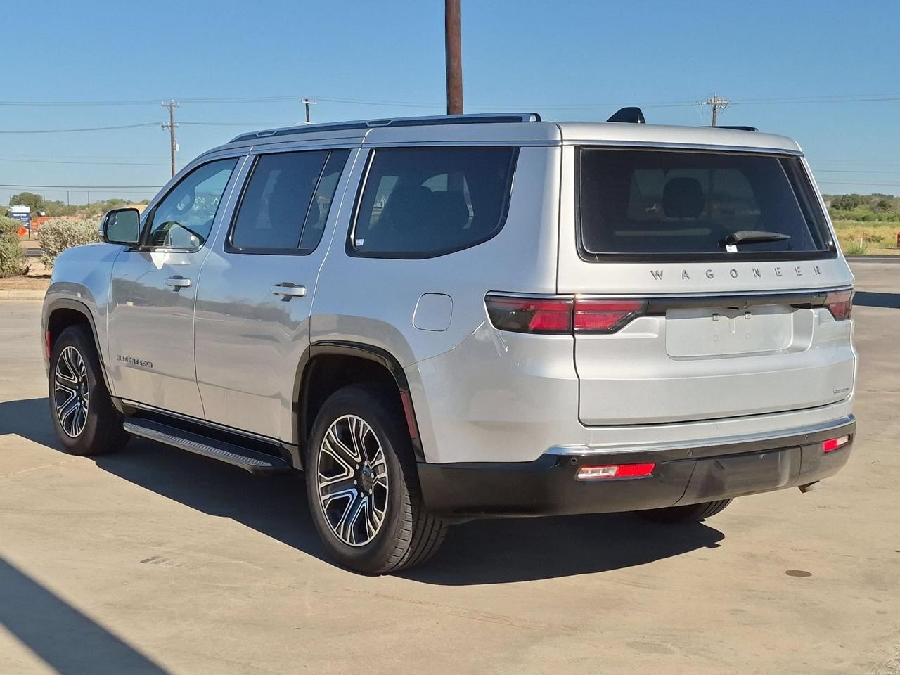2024 Jeep Wagoneer Series II Castroville TX