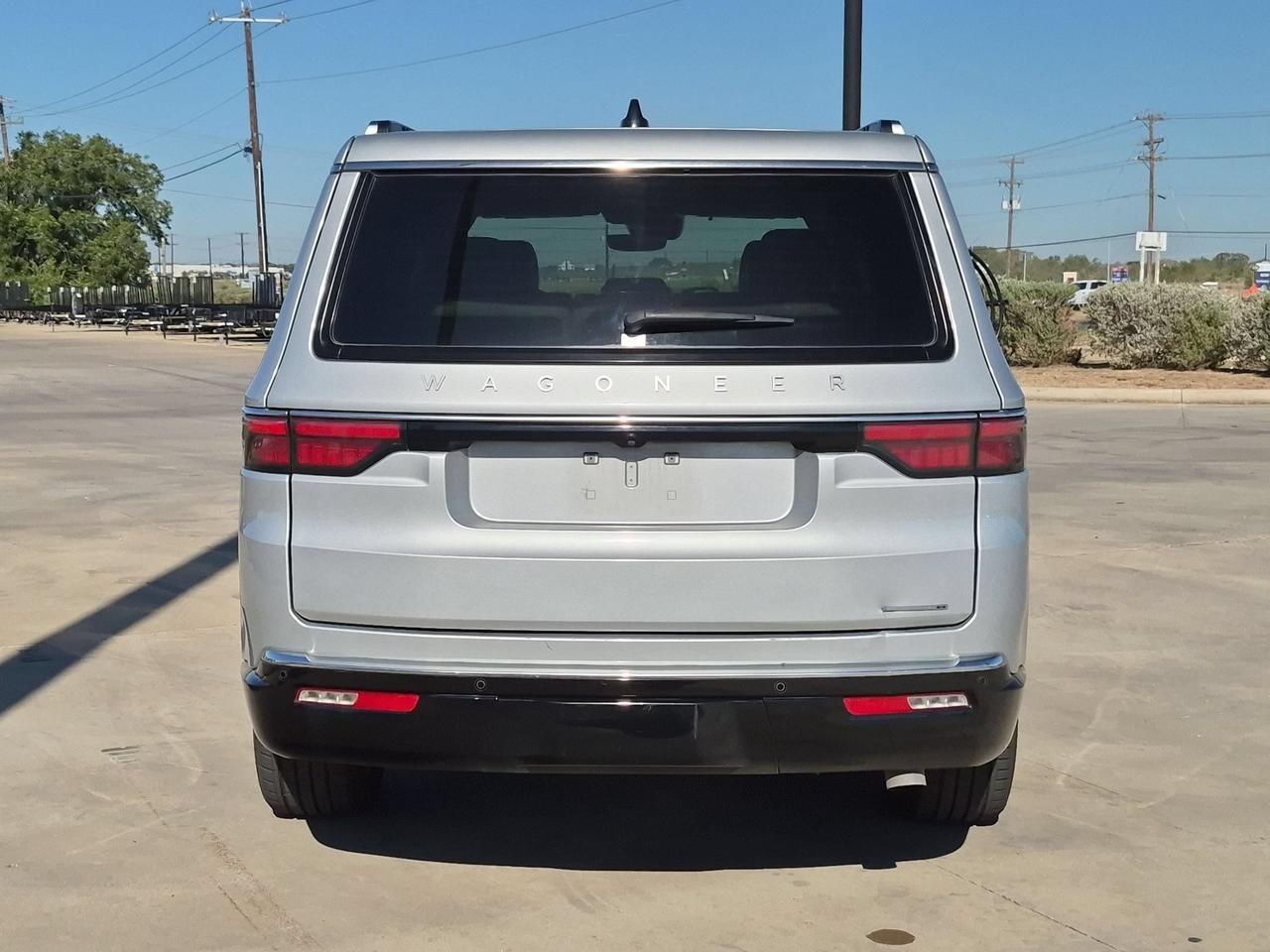 2024 Jeep Wagoneer Series II Castroville TX