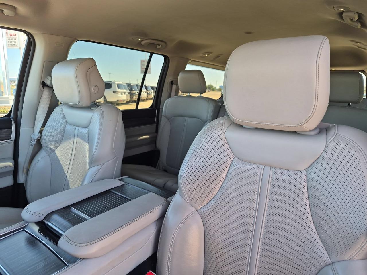 2024 Jeep Wagoneer Series II Castroville TX