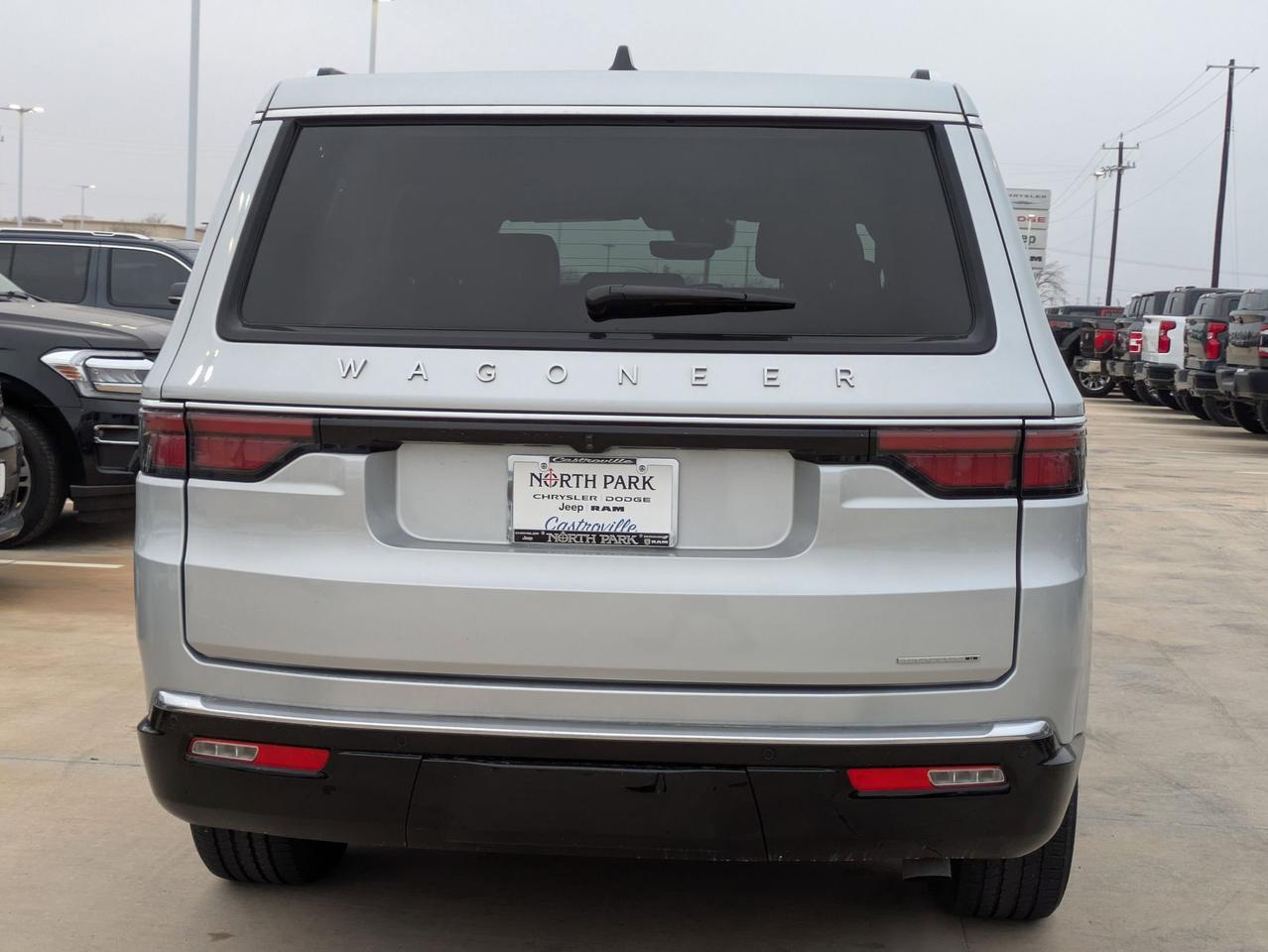 2024 Jeep Wagoneer Series II Castroville TX