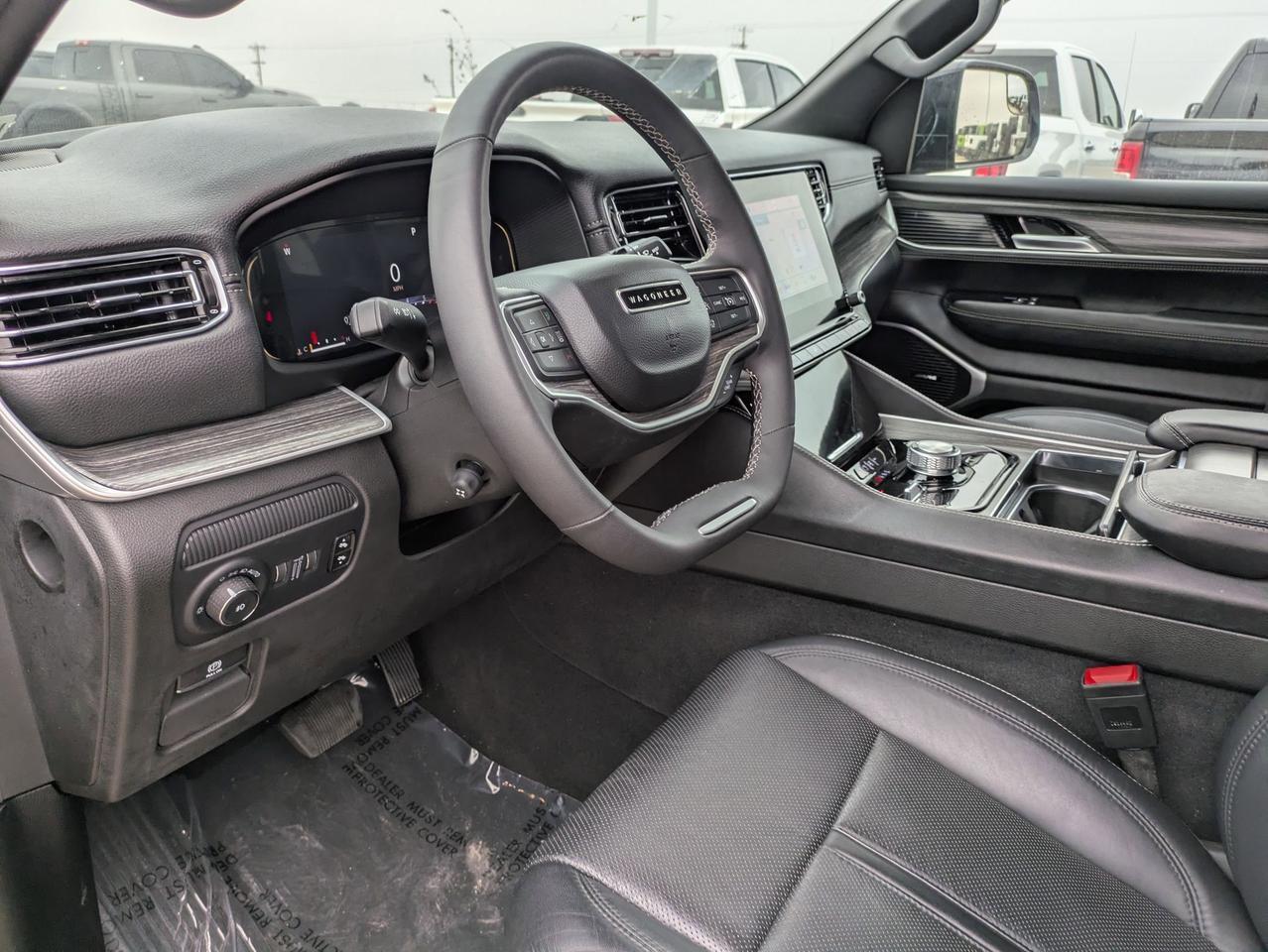 2024 Jeep Wagoneer Series II Castroville TX