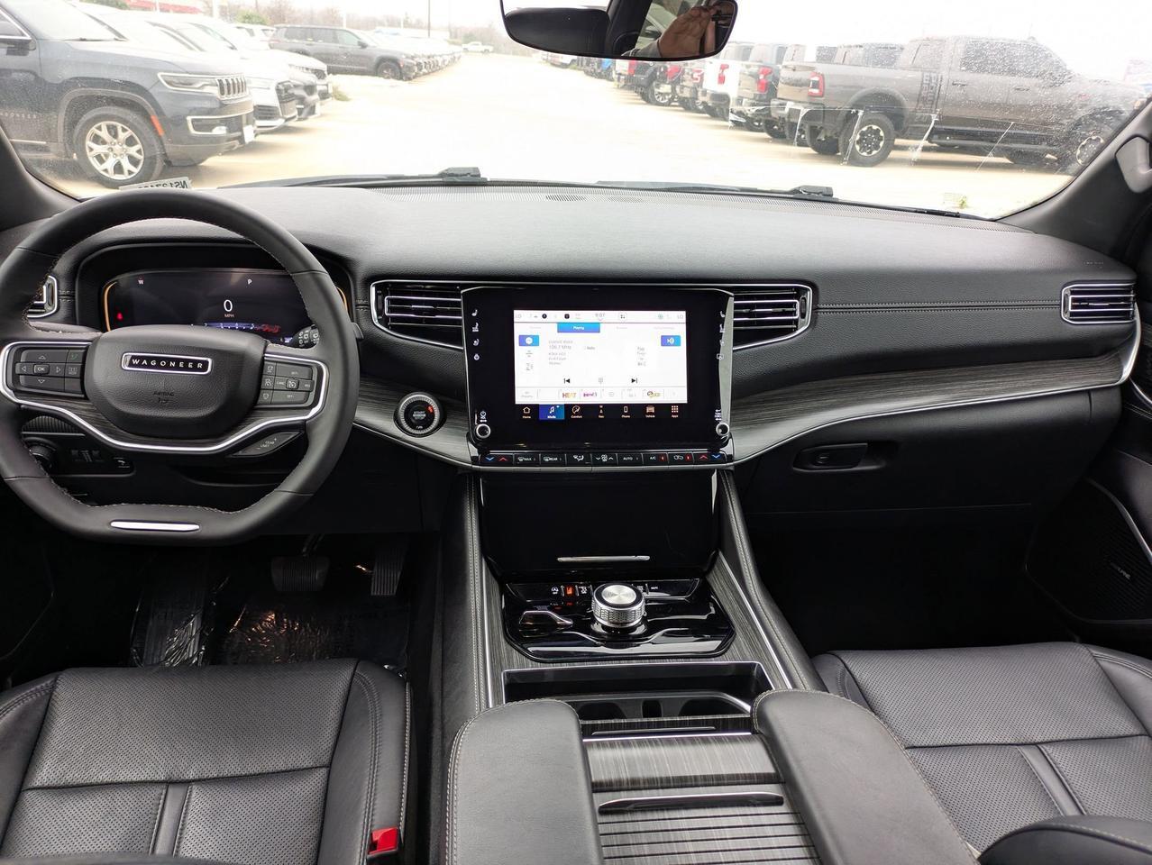 2024 Jeep Wagoneer Series II Castroville TX