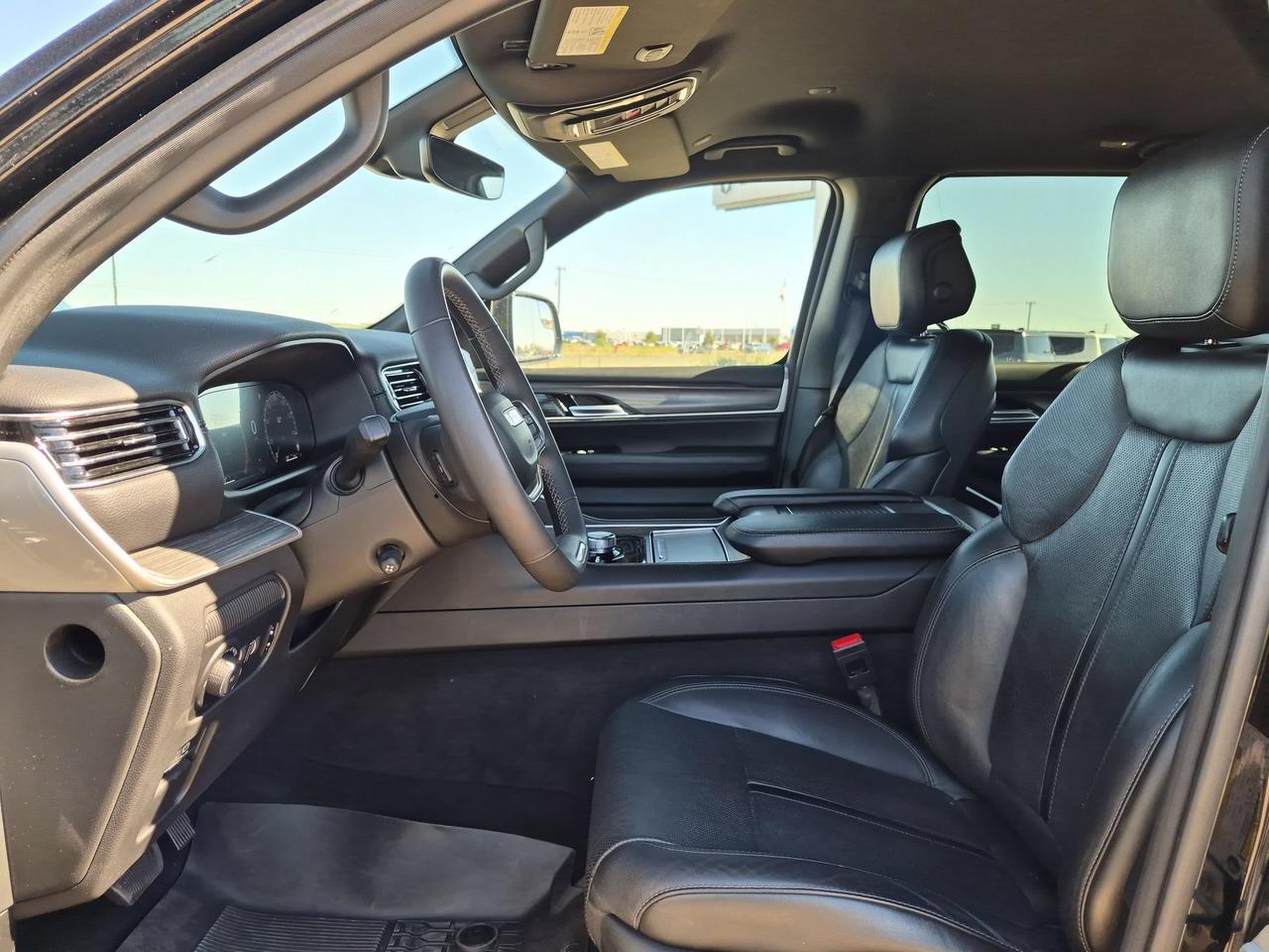 2024 Jeep Wagoneer Series II Castroville TX