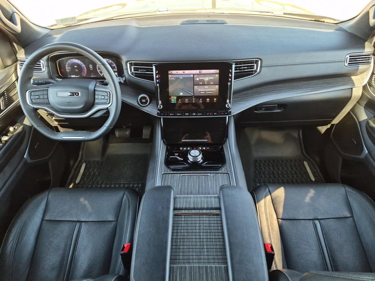 2024 Jeep Wagoneer Series II Castroville TX