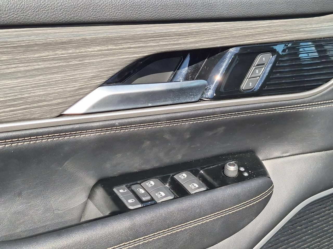 2024 Jeep Wagoneer Series II Castroville TX