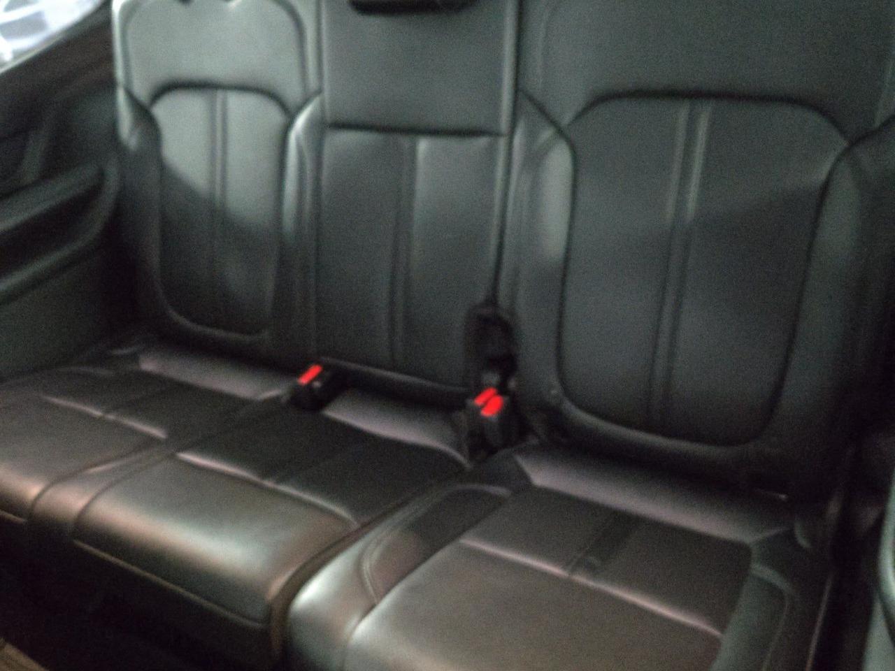 2024 Jeep Wagoneer Series II Second Row Captains Chairs Panoramic Roof Portland OR
