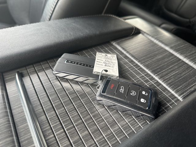 2024 Jeep Wagoneer Series II Watertown SD