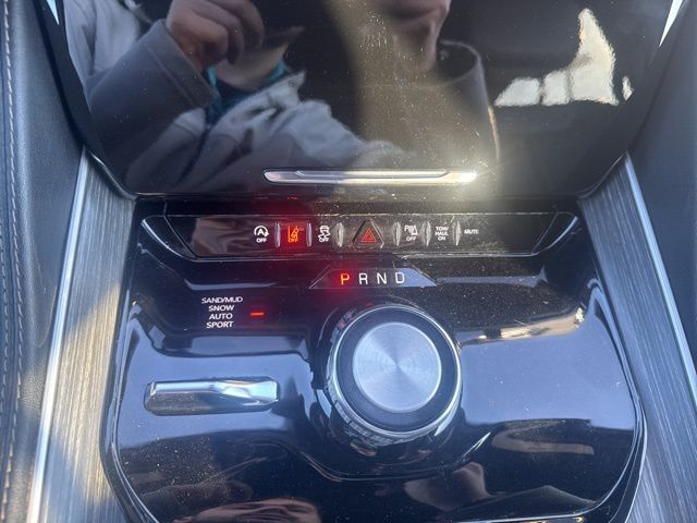 2024 Jeep Wagoneer Series II Watertown SD