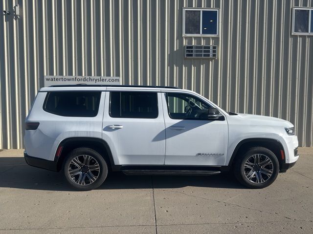 2024 Jeep Wagoneer