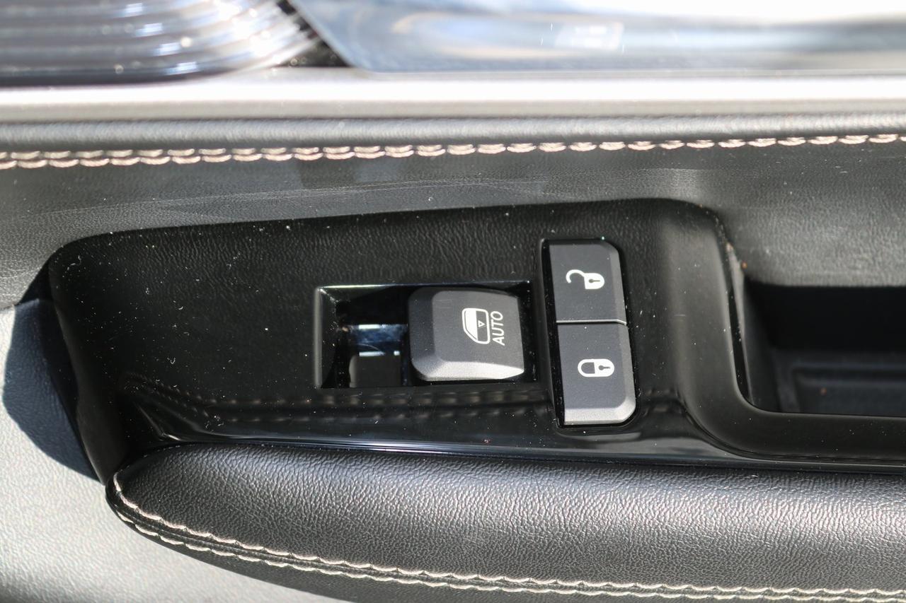 2024 Jeep Wagoneer Series II Fredericksburg VA