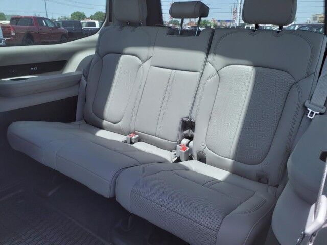 2024 Jeep Wagoneer Series III Burnet TX