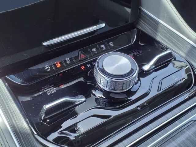 2024 Jeep Wagoneer Series III  TX