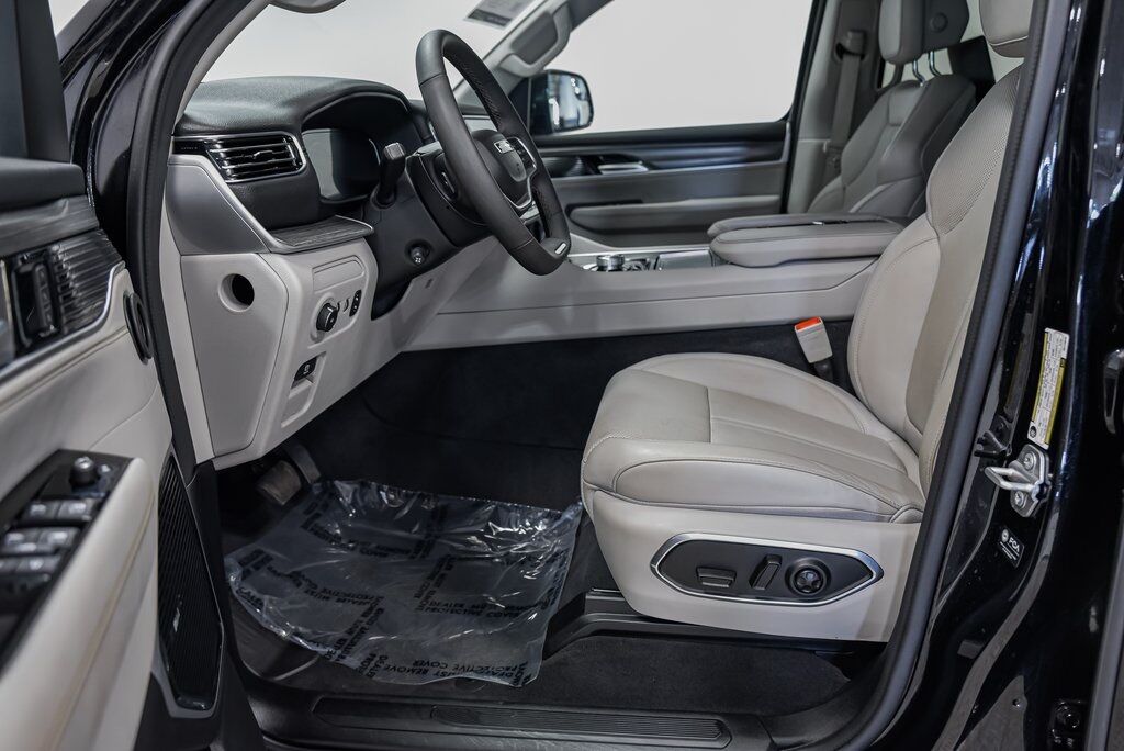 2024 Jeep Wagoneer Series III Akron OH