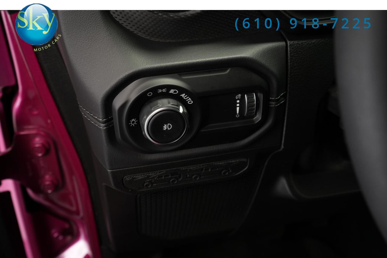 2024 Jeep Wrangler 4 Door 4WD Rubicon X 6-Speed Manual West Chester PA