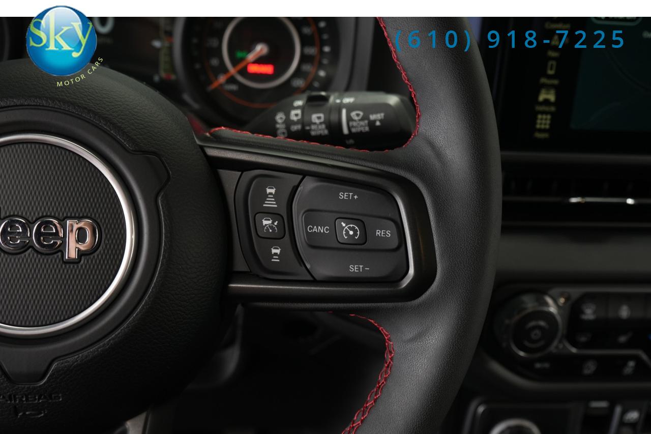 2024 Jeep Wrangler 4 Door 4WD Rubicon X 6-Speed Manual West Chester PA